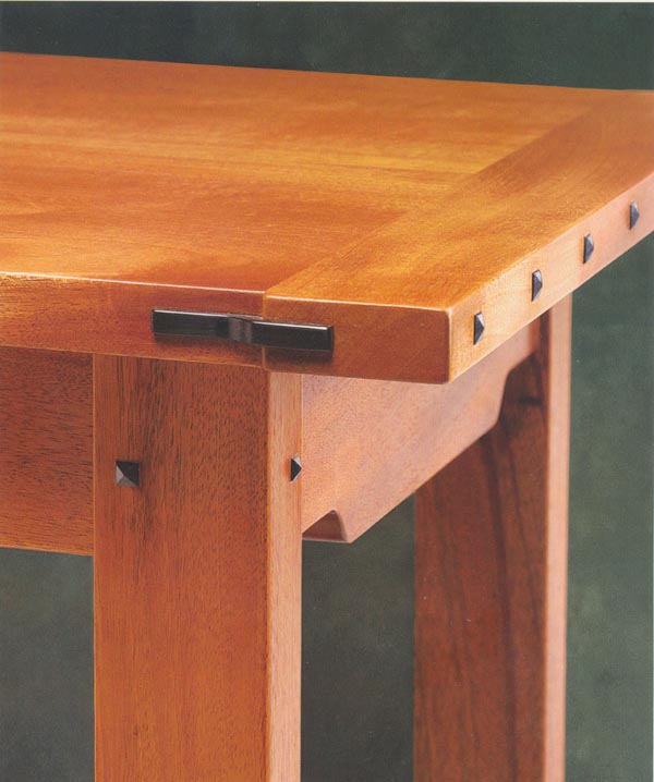 Greene &amp; Greene Side Table detail